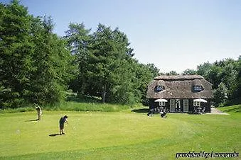 Havreholm Slot Aparthotel 4*